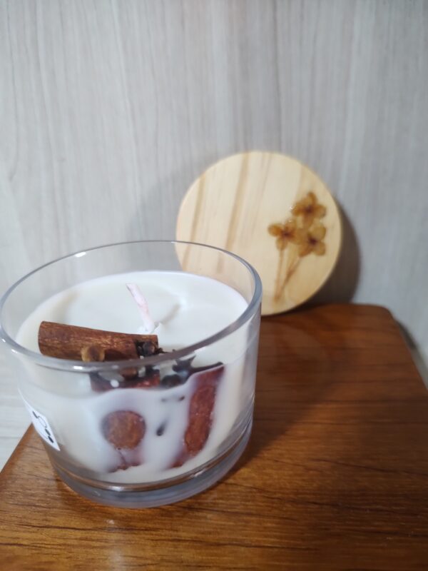 Velas Aromática no pote de vidro com tampa de madeira pinus - Imagem 5